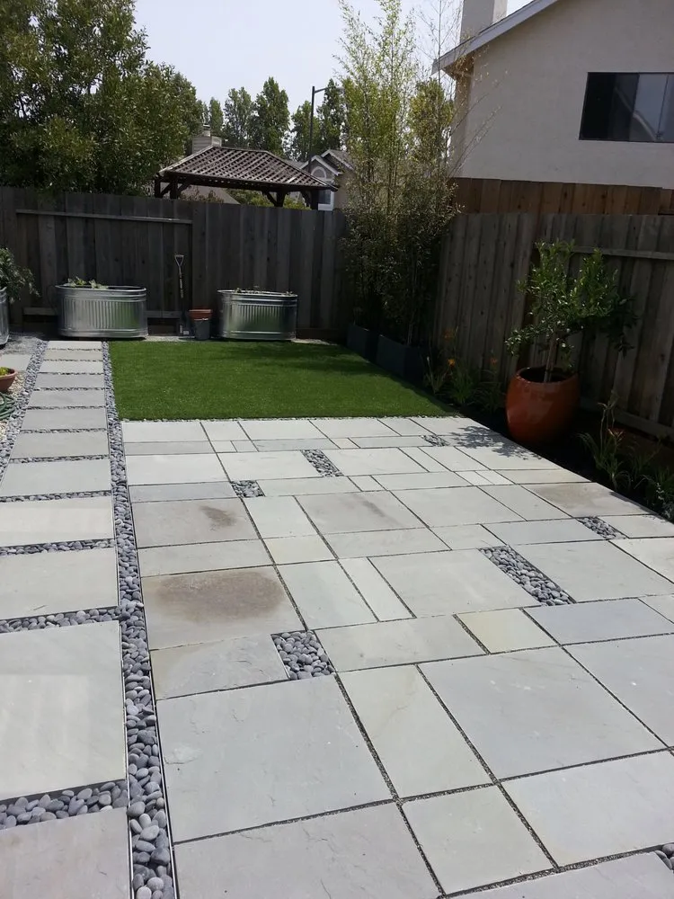 Expert lawn mowing service in Alameda, CA by Giovanni's Landscaping, LLC