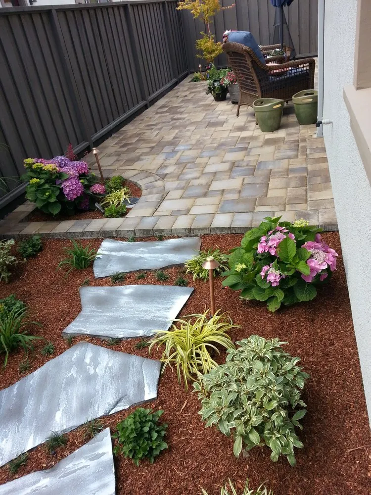 Top-rated outdoor landscaping for outdoor upgrades across Alameda, CA - Giovanni's Landscaping, LLC
