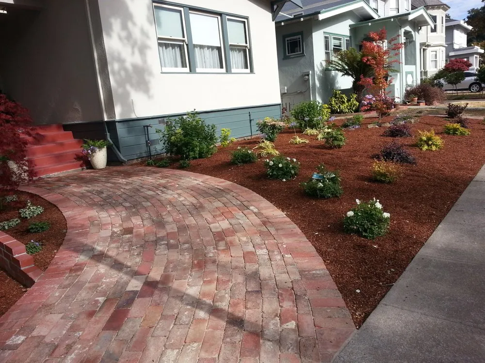 Affordable residential landscaping experts serving Alameda, CA - Giovanni's Landscaping, LLC