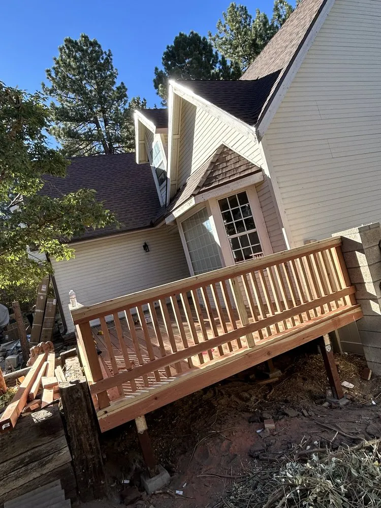 Custom residential landscaping near you in Azusa, CA by Giovany’s Roofing And More