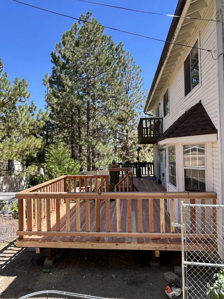 Trusted garden landscaping for residential properties across Azusa, CA - Giovany’s Roofing And More