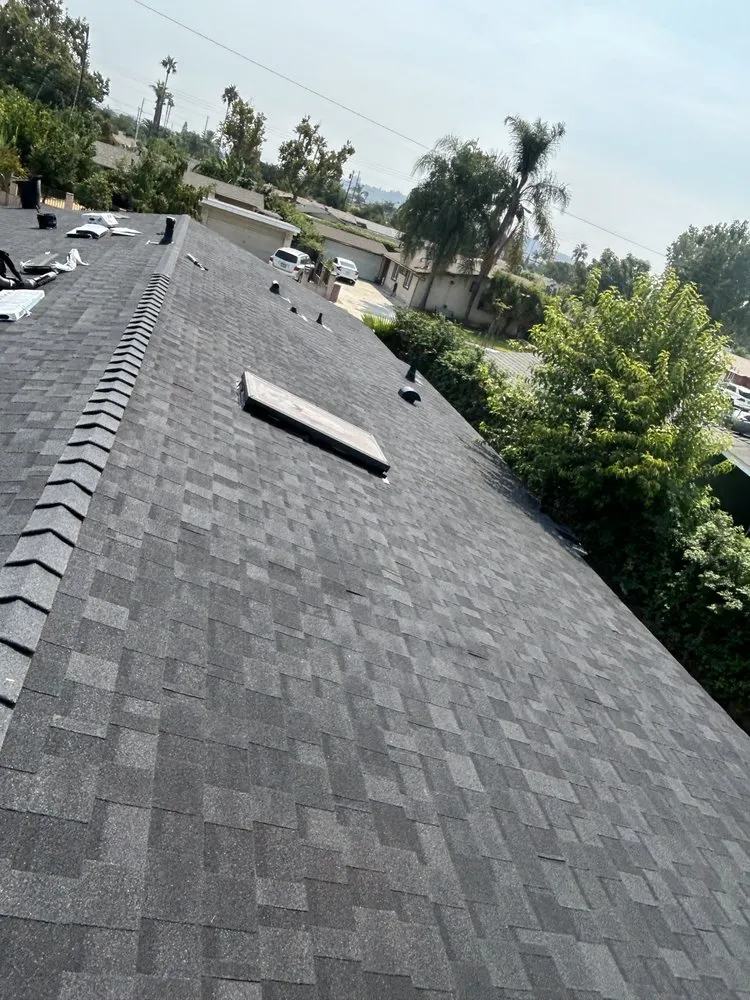 Expert lawn mowing service experts serving Azusa, CA - Giovany’s Roofing And More