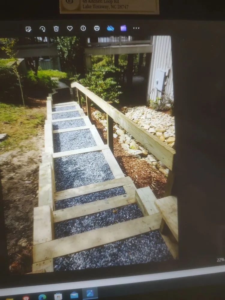 Professional garden landscaping in Lake Toxaway, NC - Girmann's