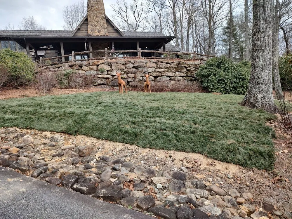 Top-rated lawn care service experts serving Lake Toxaway, NC - Girmann's