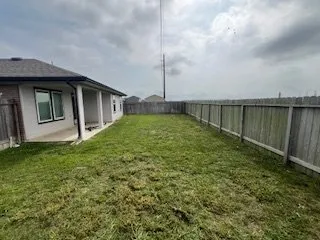 Top-rated landscape design experts serving Mont Belvieu, TX - Giter'Dun Lawn & Landscaping