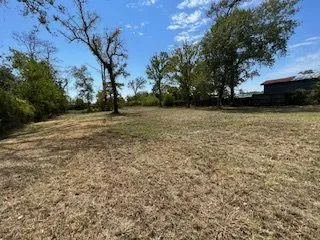 Top-rated garden landscaping in Mont Belvieu, TX - Giter'Dun Lawn & Landscaping