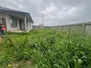 Reliable landscaping services in Mont Belvieu, TX - Giter'Dun Lawn & Landscaping