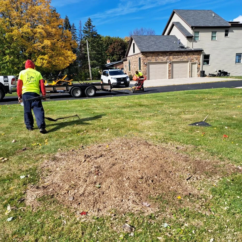 Affordable landscaping services experts serving Niagara Falls, NY - GJ'S Janitorial Services