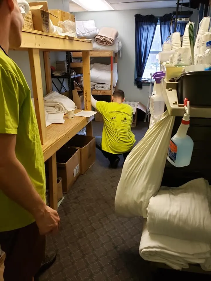 Reliable yard cleanup service in Niagara Falls, NY - GJ'S Janitorial Services