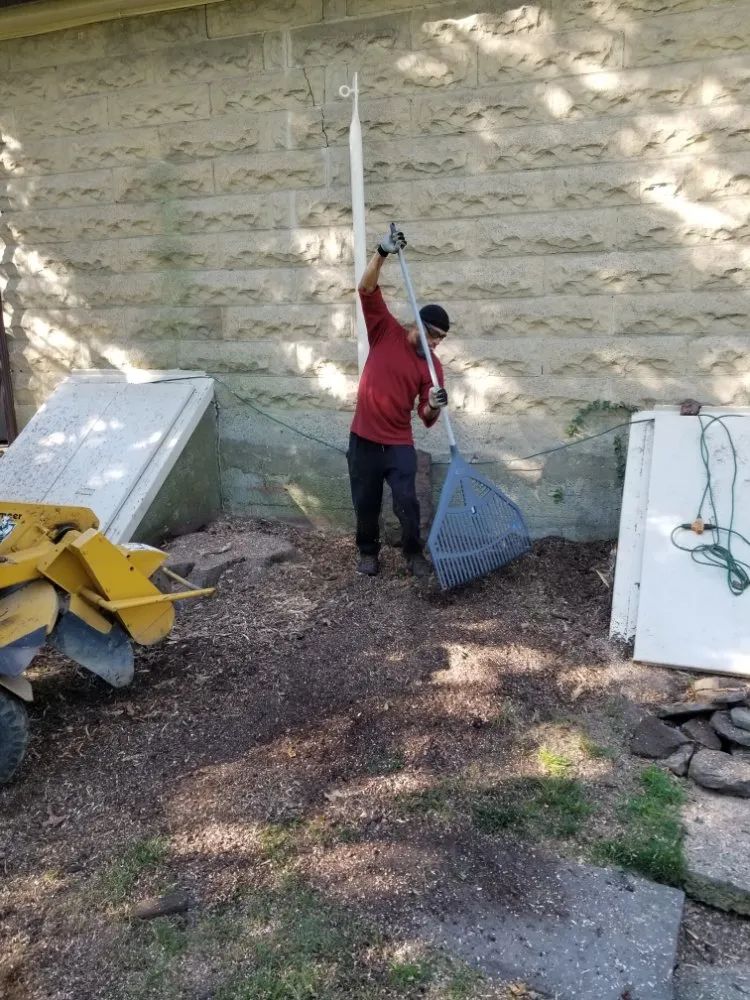 Custom lawn mowing service in Allentown, PA - G&K Landscaping And Tree service