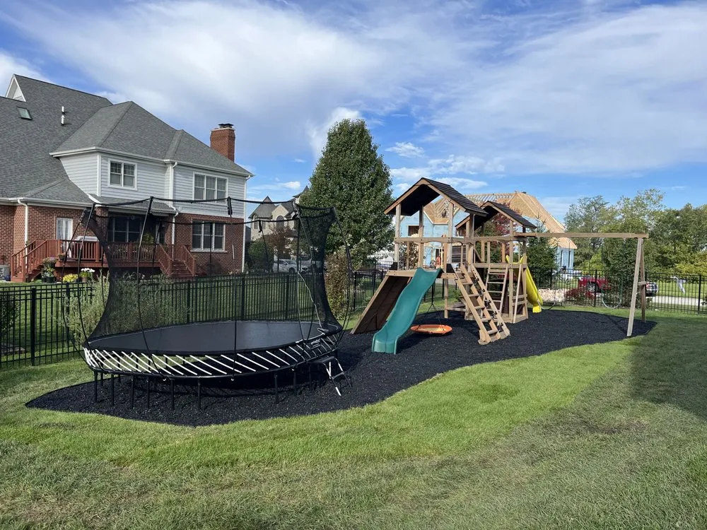 Custom landscape design in Lemont, IL - G&K Powerwashing and Lawn Services