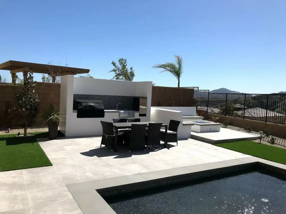 Professional garden landscaping for beautiful yards in Bell Canyon, CA by G&L Design Building and Landscape