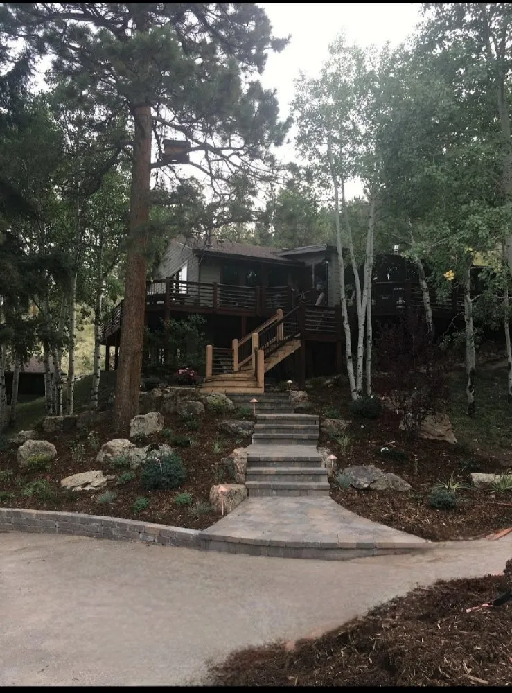 Custom yard cleanup service experts serving Lakewood, CO - GL Landscaping And Irrigation