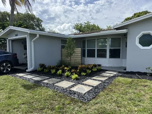 G&L Landscaping Logo