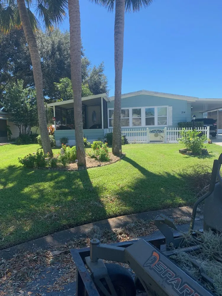 Custom landscaping services experts serving Summerfield, FL - G&L Lawn & Landscaping