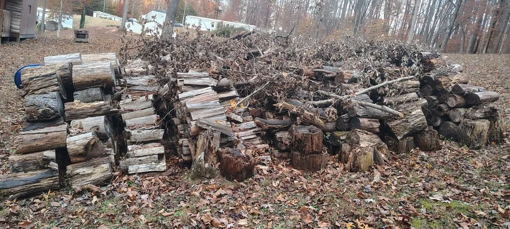 Professional residential landscaping in Lexington, NC by G&L Lawn Care