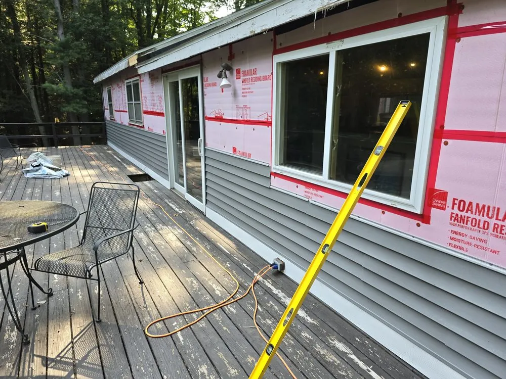 Reliable yard cleanup service for year-round maintenance across Muskegon, MI - G&L Property Mgt. Services