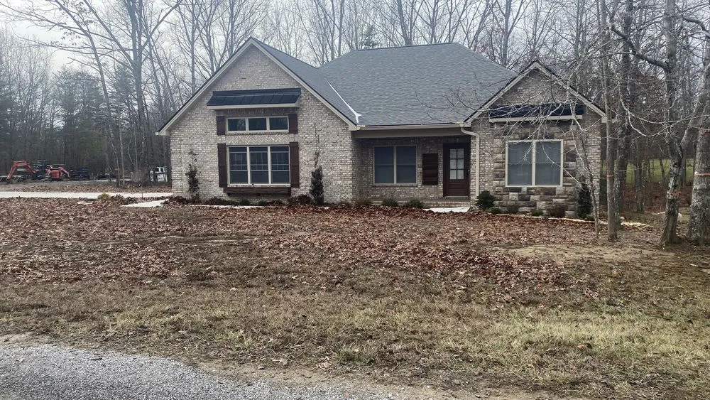 Top-rated garden landscaping for beautiful yards in Crossville, TN by GladeScape lawn care and landscaping