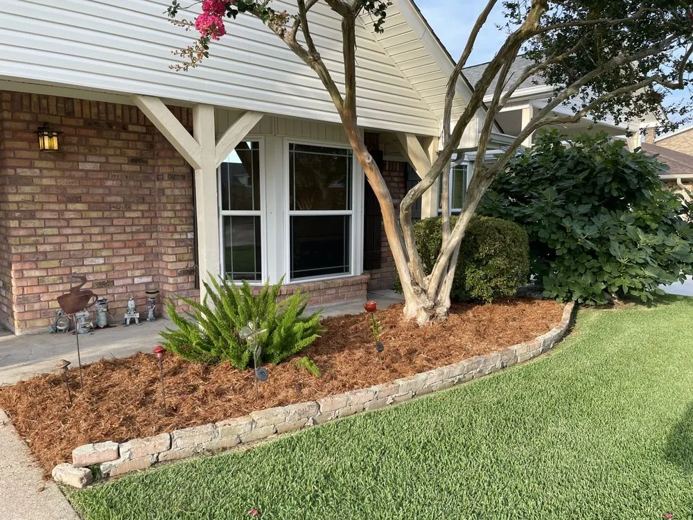 Expert landscape design in Houma, LA by Gladiator