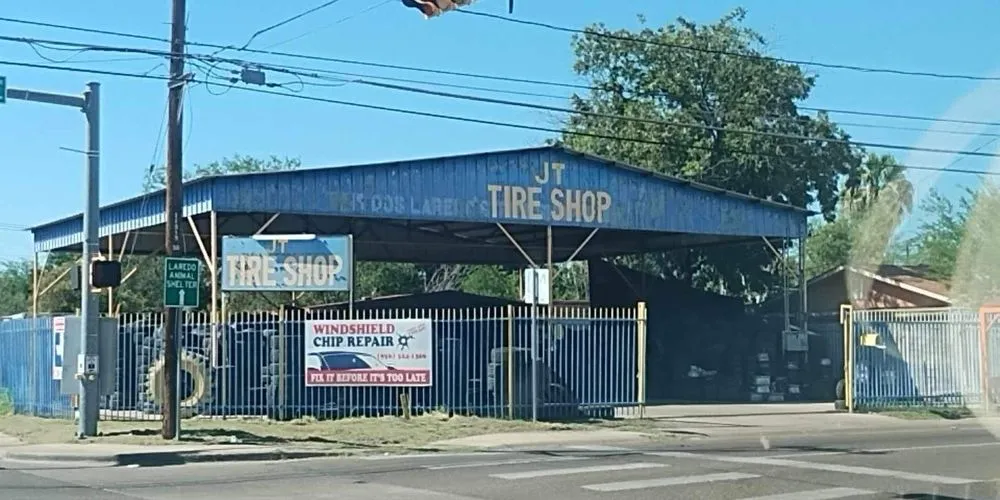 Expert garden landscaping near you across Laredo, TX - Gladitor Lawn Services