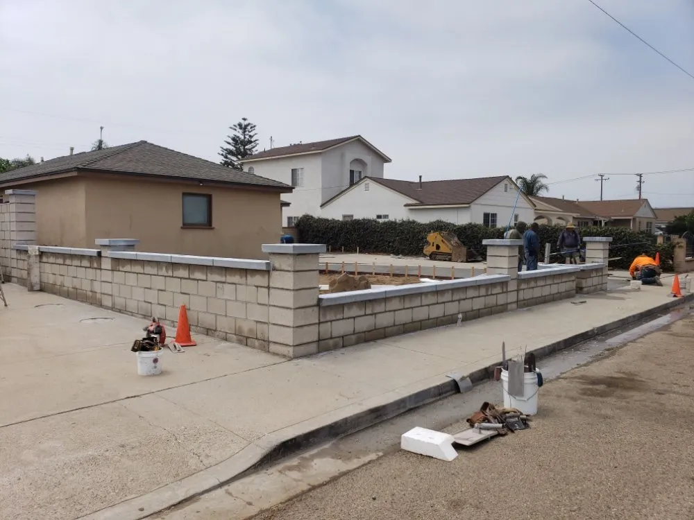 Custom landscape design in Oxnard, CA by Gladys Lopez & Family landscaping & Maintenance