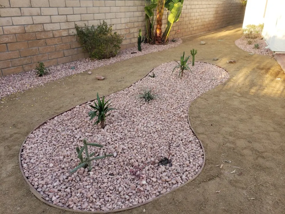 Local landscaping services for beautiful yards across Oxnard, CA - Gladys Lopez & Family landscaping & Maintenance