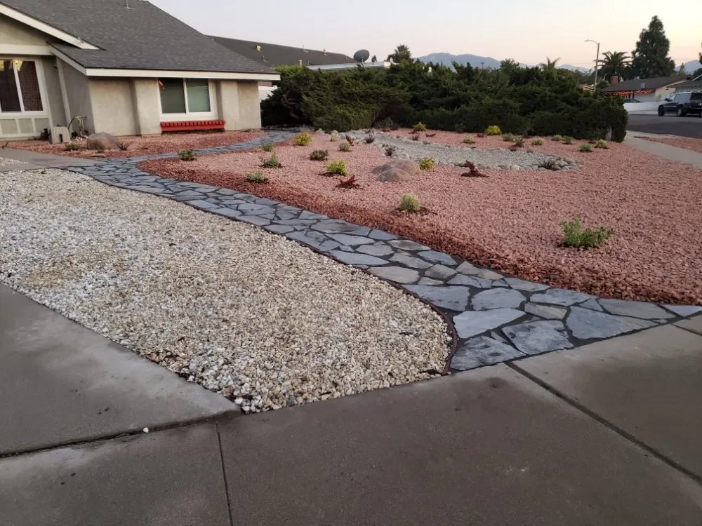 Expert garden landscaping experts serving Oxnard, CA - Gladys Lopez & Family landscaping & Maintenance