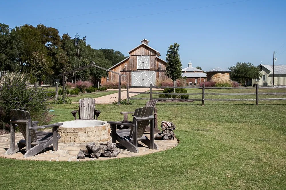 Top-rated yard cleanup service for homes across Brenham, TX - Glasco & Co Landscaping