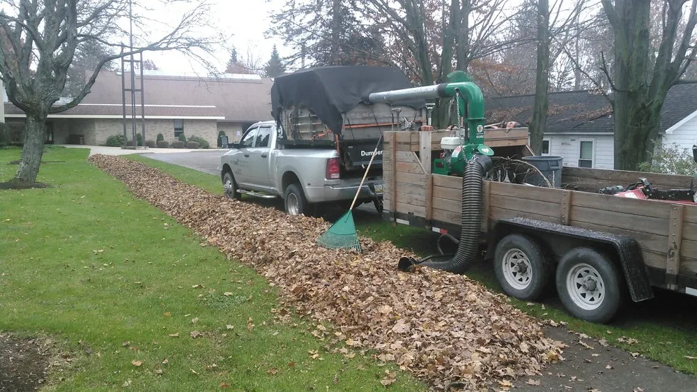 Reliable lawn care service experts serving Cambridge Springs, PA - Glass Landscaping