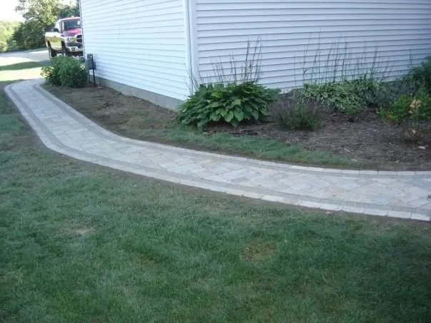 Professional landscape installation in Cambridge Springs, PA - Glass Landscaping