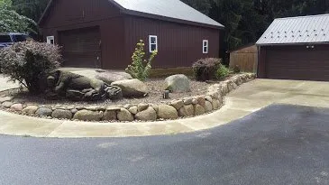 Affordable yard maintenance in Cambridge Springs, PA - Glass Landscaping