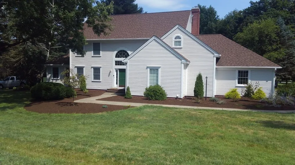 Local garden landscaping in Cambridge Springs, PA - Glass Landscaping