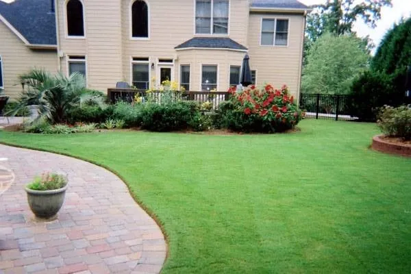 Top-rated landscape design experts serving Woodstock, GA - Glasscapes