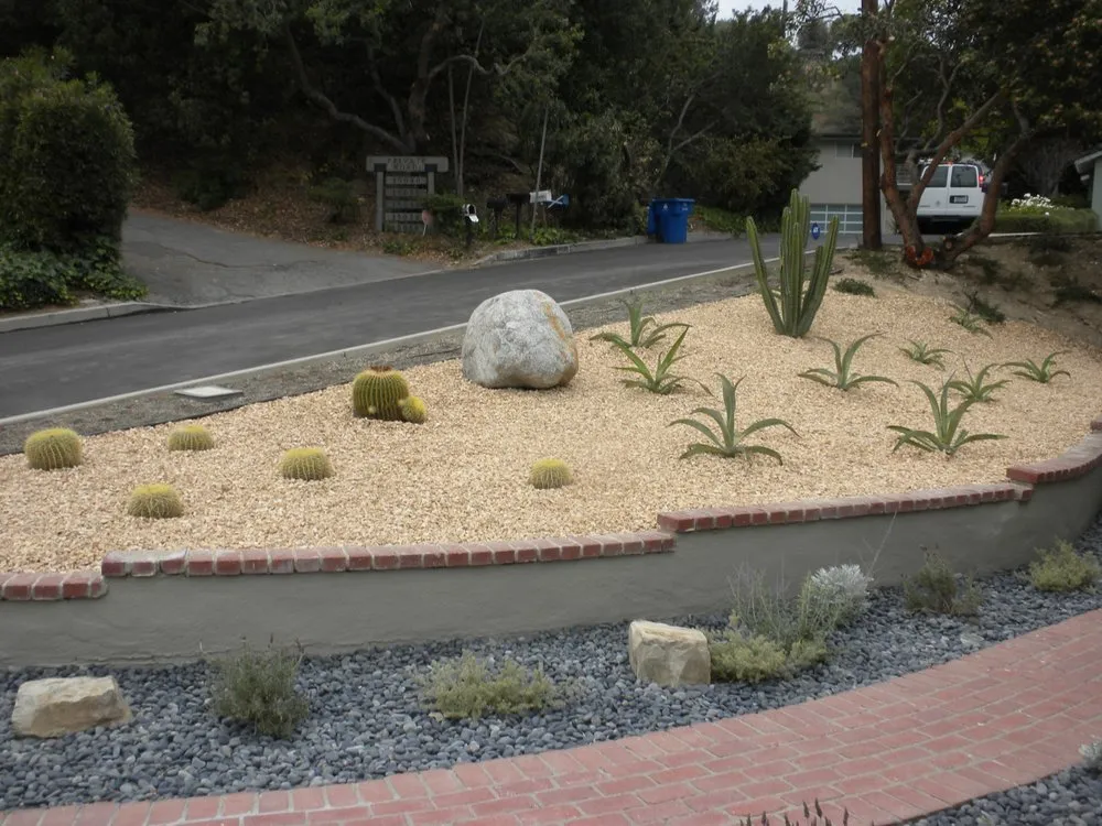 Reliable outdoor landscaping in Studio City, CA by GLD Landscape Design