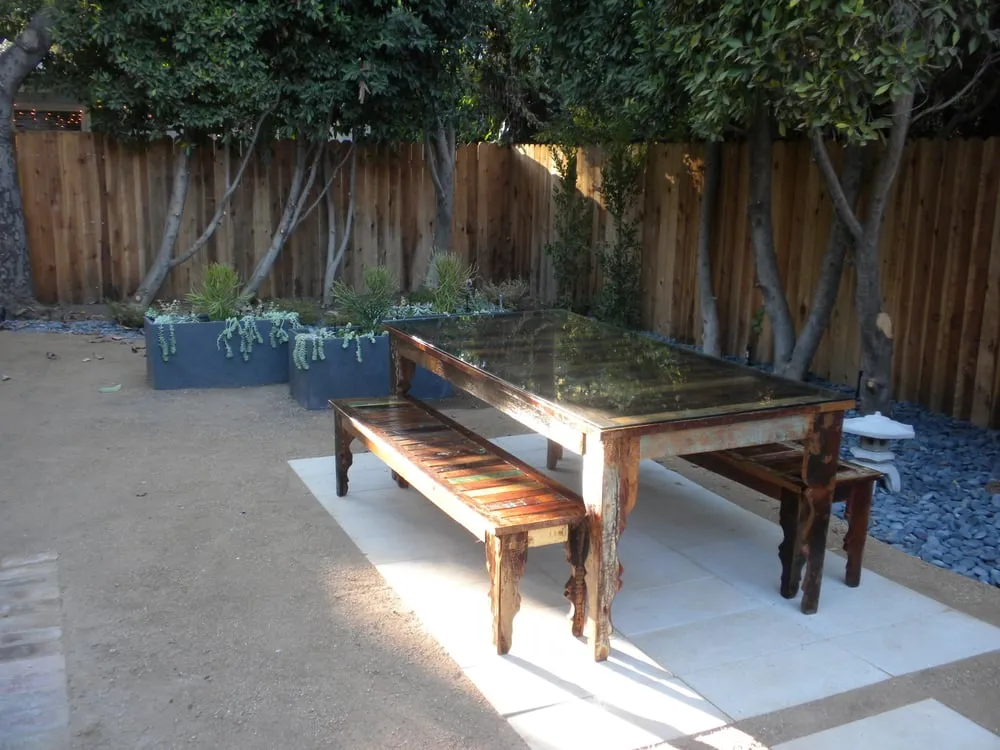 Expert lawn mowing service in Studio City, CA by GLD Landscape Design