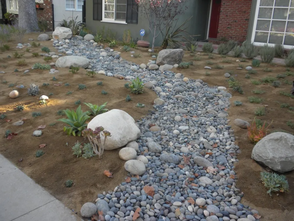 Trusted yard cleanup service experts serving Studio City, CA - GLD Landscape Design
