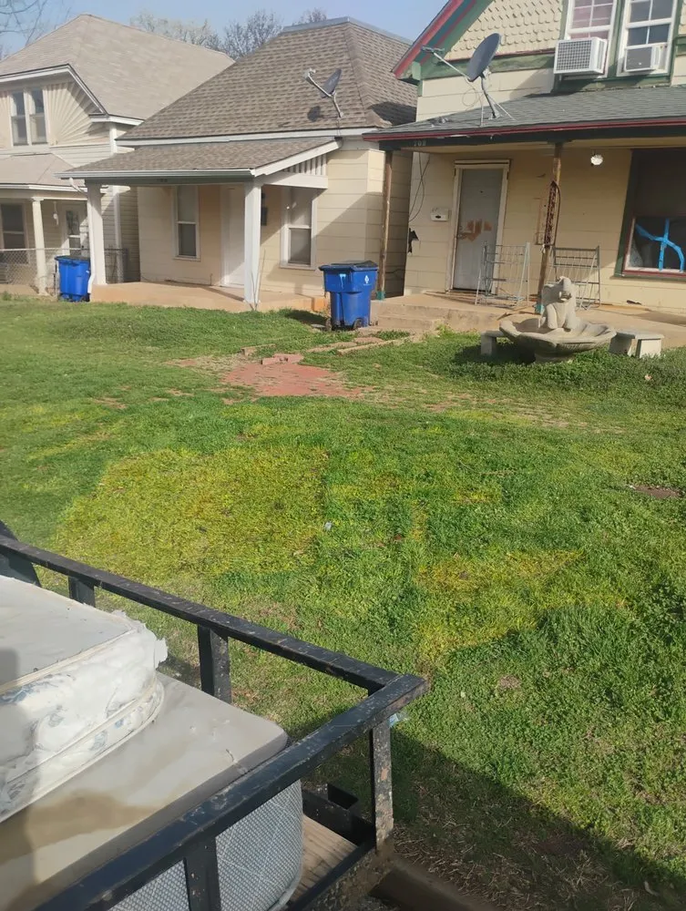 Professional landscaping services in Guthrie, OK by Glen Lovin Enterprises