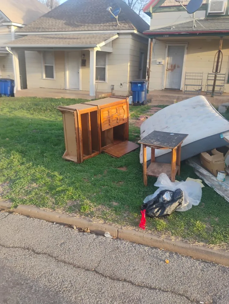 Trusted landscape design for year-round maintenance across Guthrie, OK - Glen Lovin Enterprises