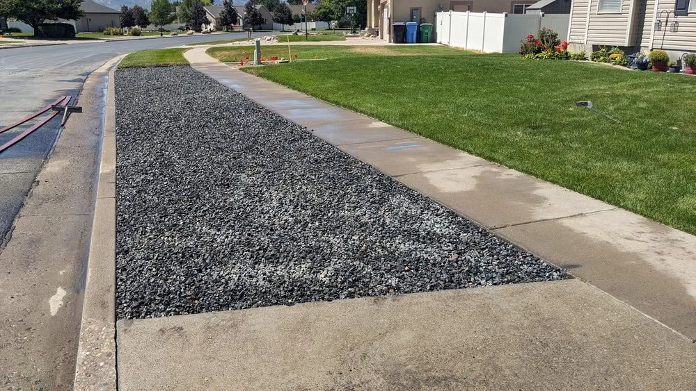 Trusted yard cleanup service for beautiful yards in Hyrum, UT by Glenn Landscaping