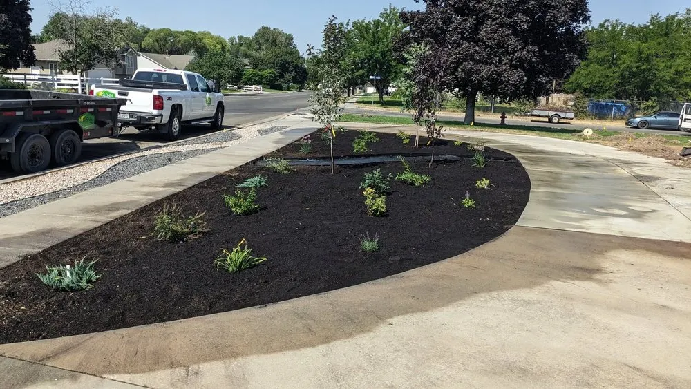 Top-rated garden landscaping for beautiful yards across Hyrum, UT - Glenn Landscaping
