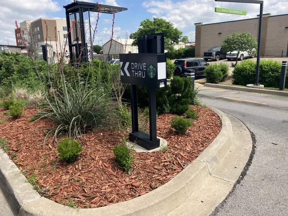 Professional lawn care service in Bartlesville, OK - Glenn Lawn and Tree Service