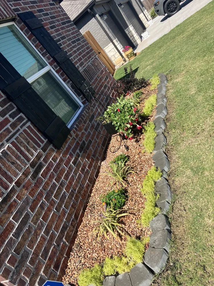 Reliable landscape installation in Bartlesville, OK - Glenn Lawn and Tree Service