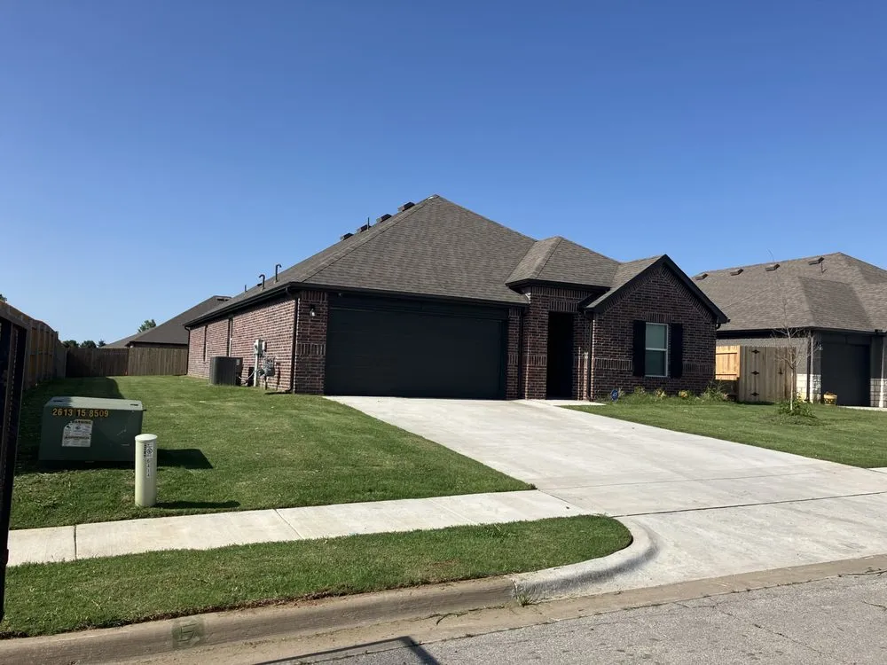 Trusted landscape installation for homes across Bartlesville, OK - Glenn Lawn and Tree Service