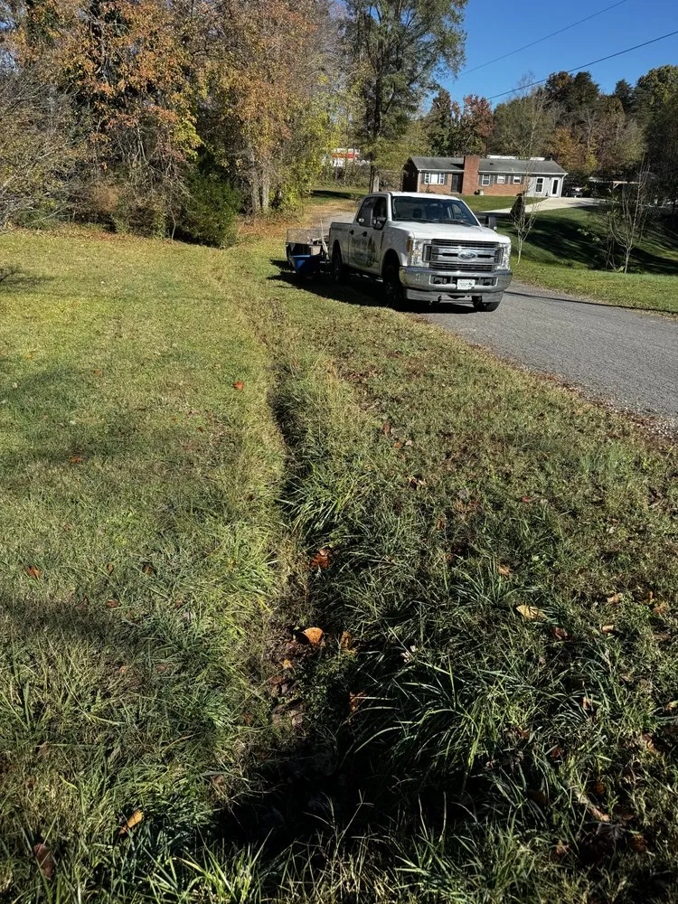 Professional garden landscaping experts serving Thomasville, NC - Glennbrook Partners