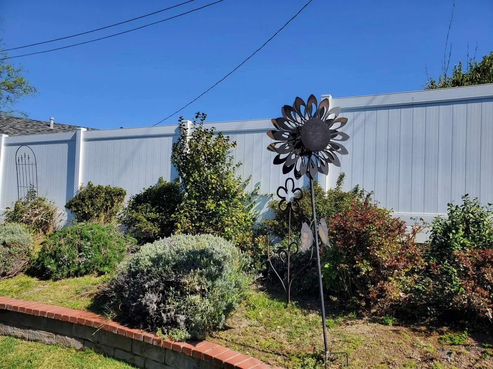 Local garden landscaping experts serving Lancaster, CA - Glenn's Lawn Care