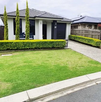 Glenrose Lawn Care Logo