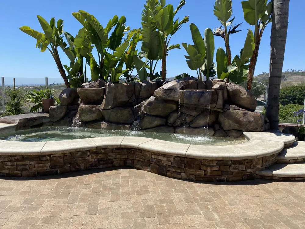 Custom lawn mowing service experts serving San Clemente, CA - Glen's Landscape & Lighting