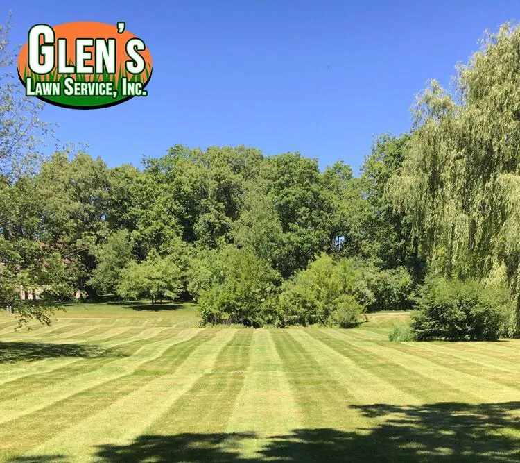 Expert garden landscaping experts serving Wonder Lake, IL - Glen's Lawn Service
