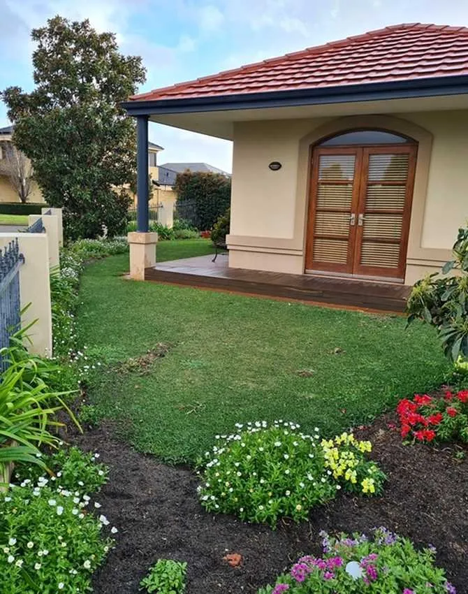 Trusted yard maintenance in Chicago, IL - Glenview Lawn Care