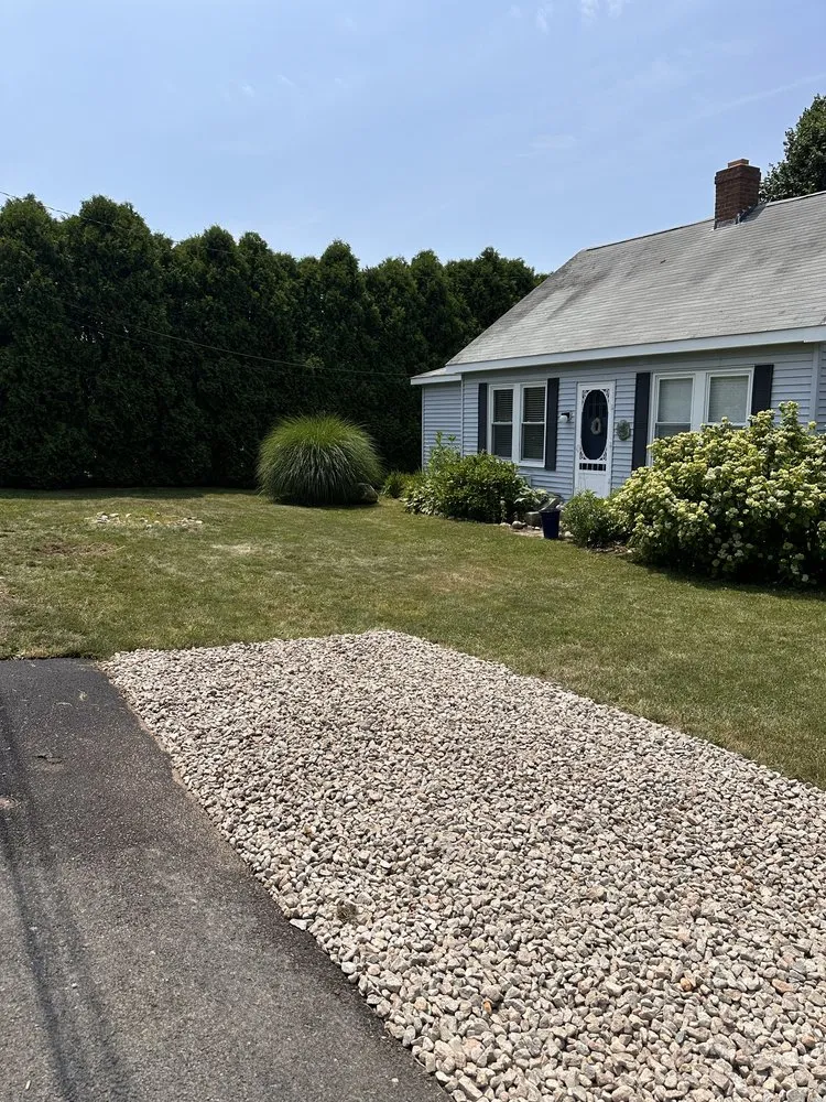 Custom lawn care service for beautiful yards in Cranston, RI by Glenwood Landscaping